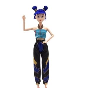 K Pop Demon Hunters Doll Clothes ~ Zoey Outfit 💙